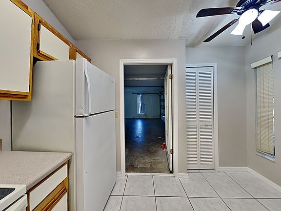 4th image of 661 Piedmont Dr