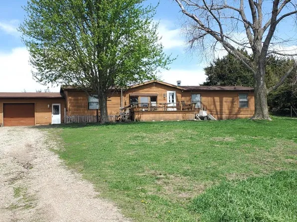 2470 480th St, Webb, IA 51366