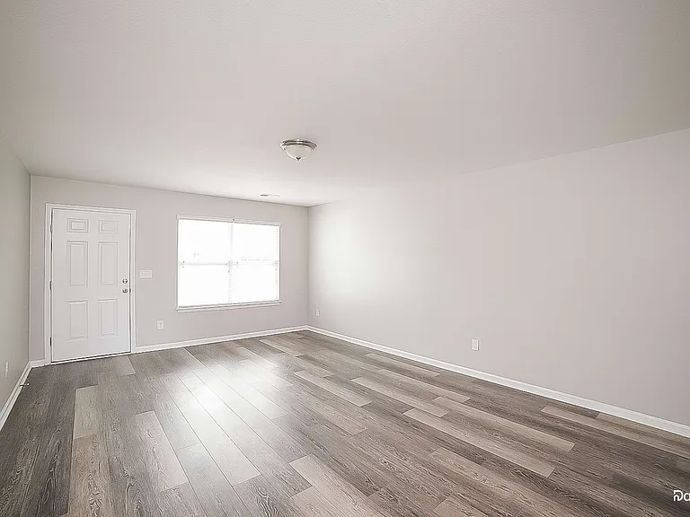515 Salem Springs Dr — Photo 6