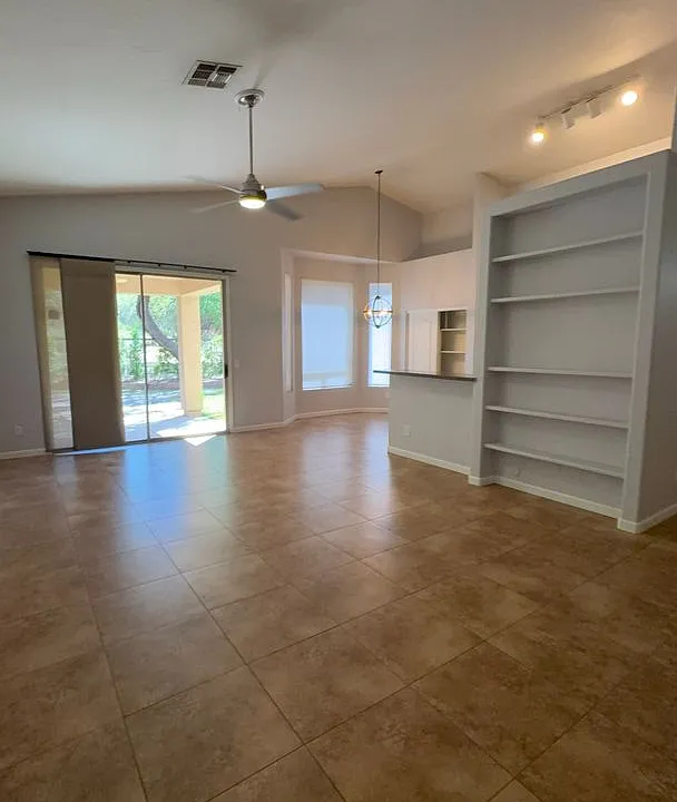 3055 N Red Mountain #174