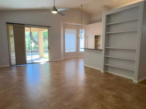 3055 N Red Mountain Unit 174, Mesa, AZ 85207