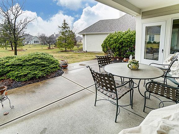 4th image of 1014 Bentgrass Ln