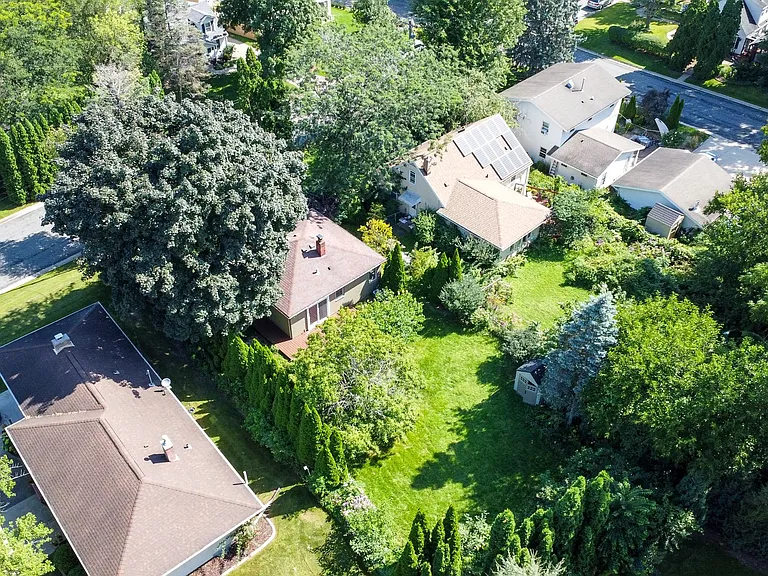 1404 Wyldhaven Ave — Photo 50