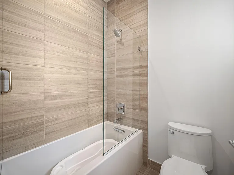 5735 SW 104th Ter — Photo 39