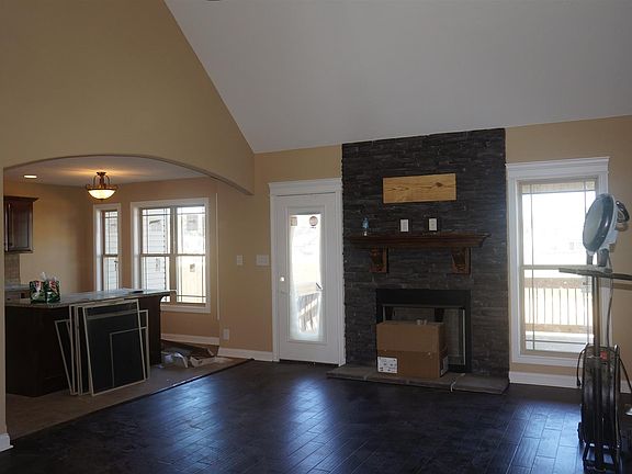 3rd image of 1048 Autumnwood Farms Lot 1048