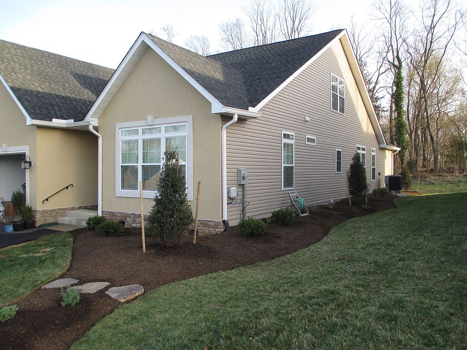 1st image of 85 Hartzell Dr