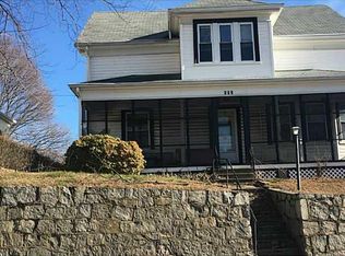 451 High St, Cumberland, RI 02864