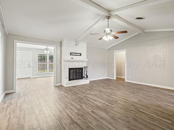 3rd image of 6818 Blacksmith Ln
