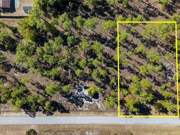 1011 Washington Ave, Lehigh Acres, FL 33972