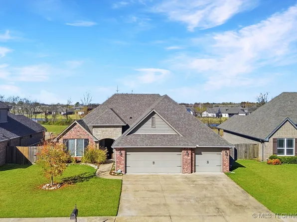 22803 E 104th St S, Broken Arrow, OK 74014