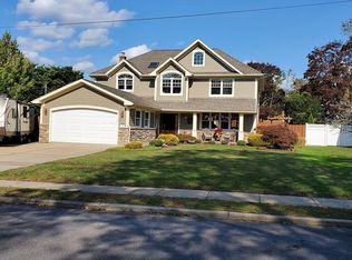 317 Martin Dr, West Islip, NY 11795