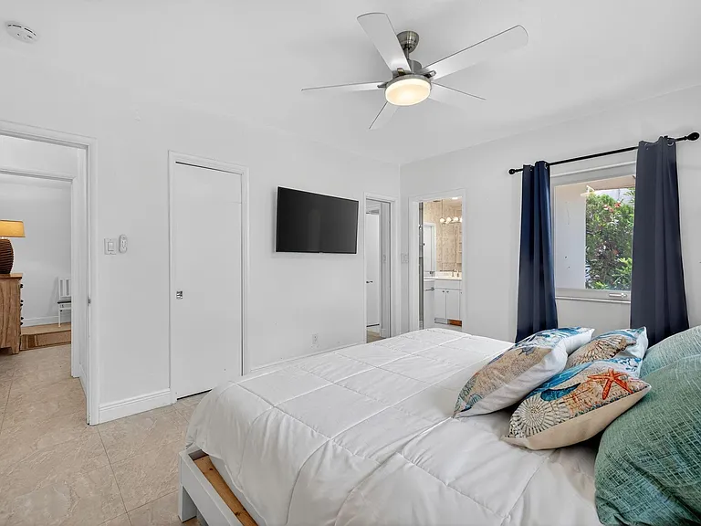 283 Imperial Ln — Photo 32