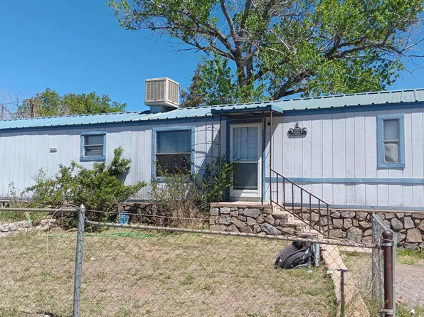 407 Oak St, Bayard, NM 88023