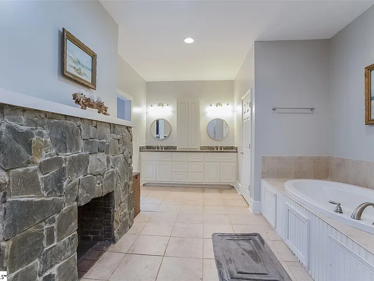 19 David St — Photo 22