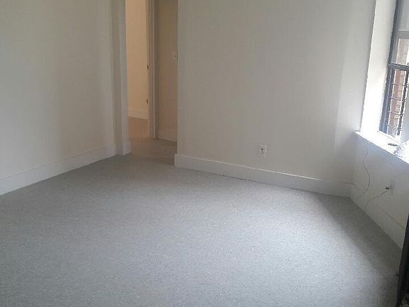 2nd image of 238 E 26th St #5