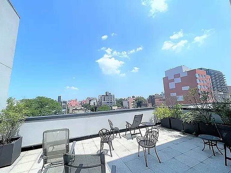 112 Emerson Pl #6EE — Photo 8