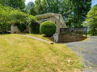1221 Shelby Ave, Johnson City, TN 37604