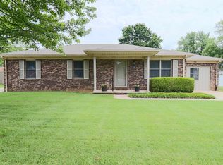 58 S Fencerow Ln, Henderson, KY 42420