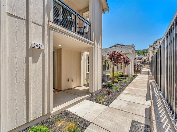 3rd image of 6424 Paysar Ln