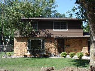 318 Meredith Rd, Albert Lea, MN 56007