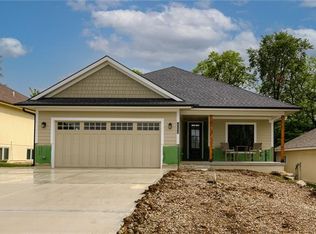 2099 Larkspur St, Excelsior Springs, MO 64024