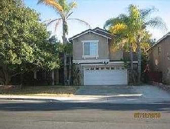 2nd image of 874 Viewpointe Ln