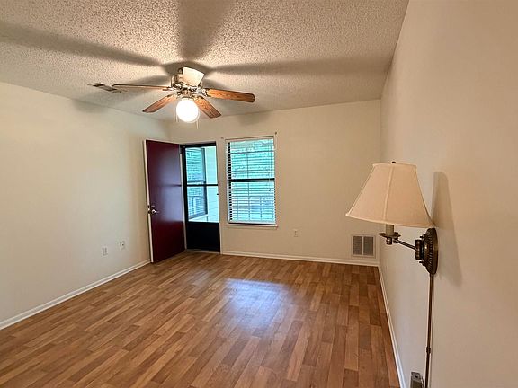 5th image of 5323 Blair Ln APT K209