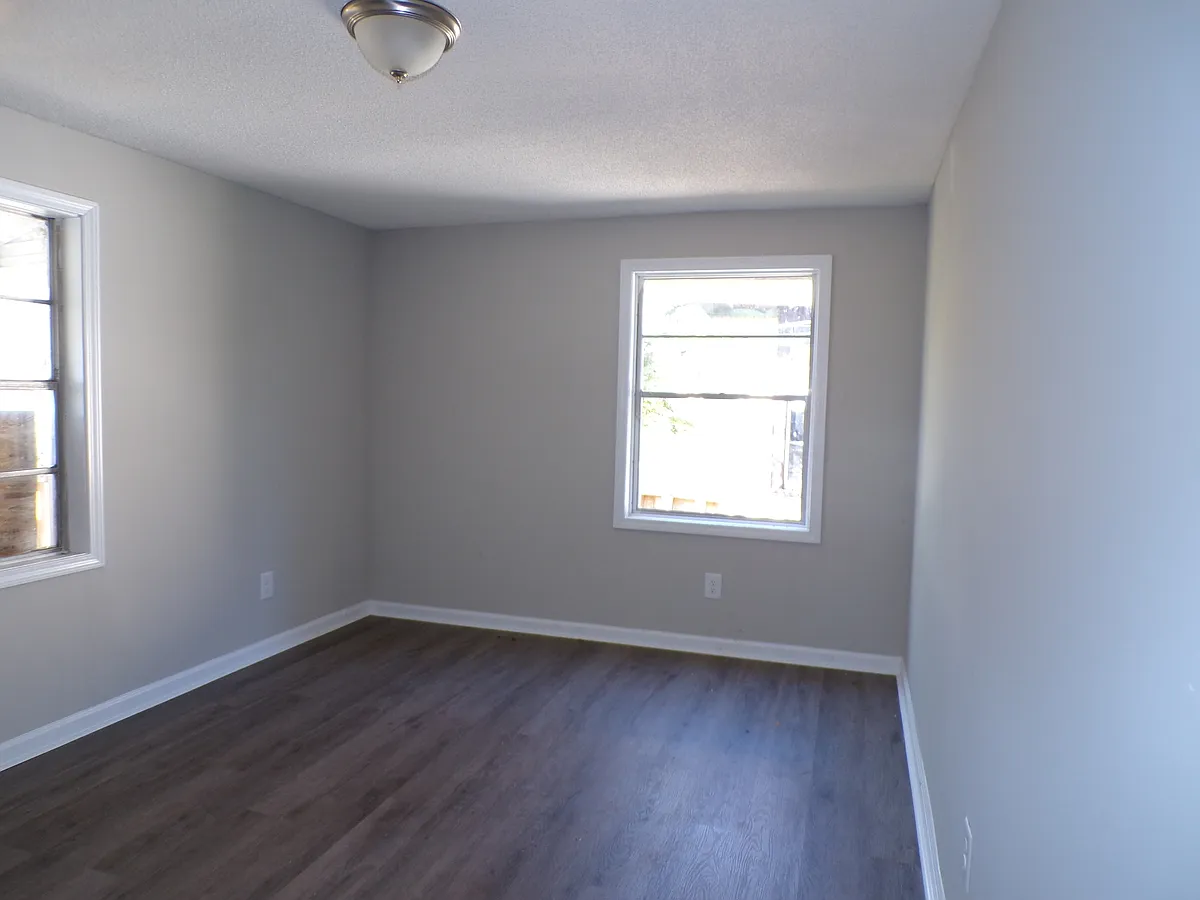 Building Photo - 216 Kappa Ave