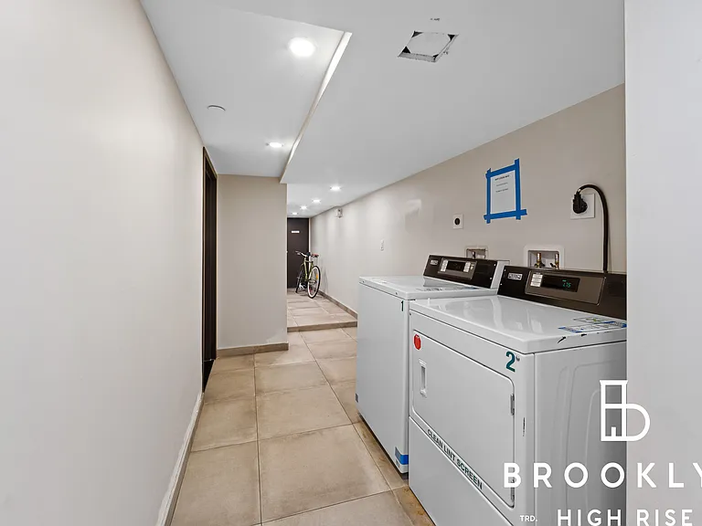 659 Hancock St #3B — Photo 14
