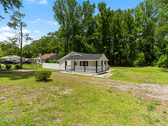 2nd image of 794 Augusta Road