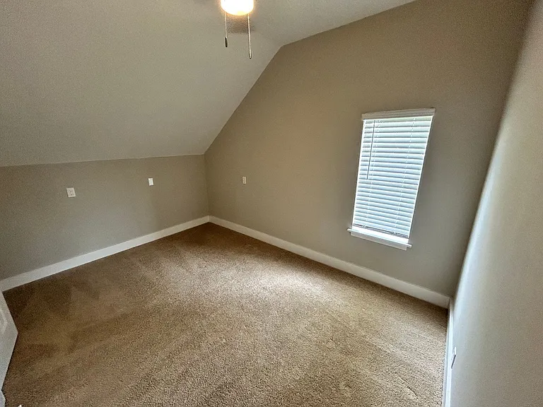 1116 Michigan Ave — Photo 21