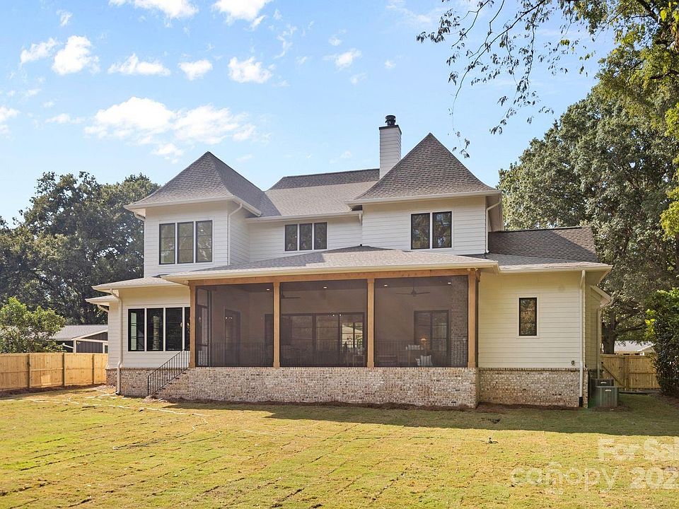 2nd image of 919 Lansdowne Rd