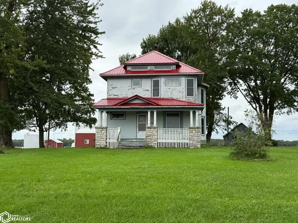 2078 215th St, Mount Pleasant, IA 52641