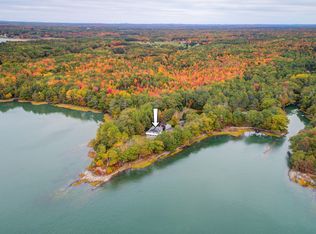 33 Tidal Run Ln, Brunswick, ME 04011