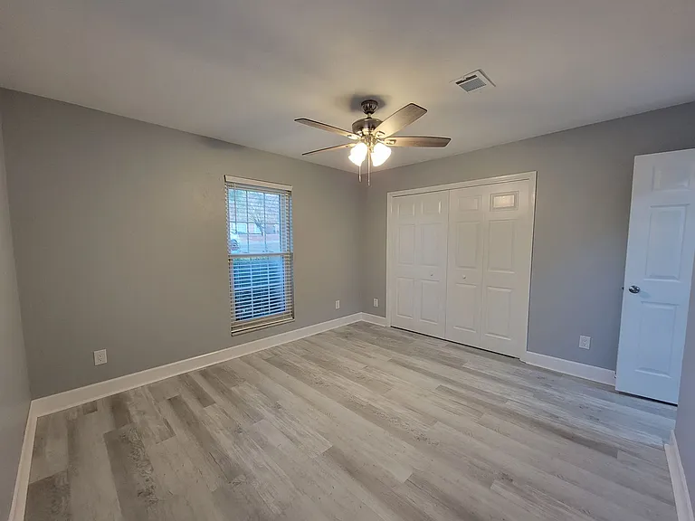 3714 Wicklow Cir — Photo 13