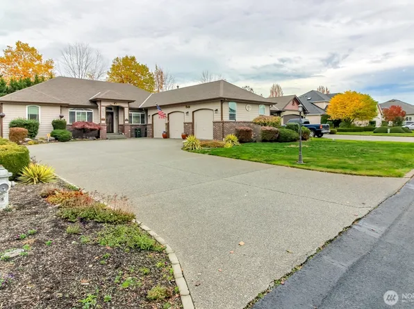 15405 148th Avenue Ct E, Orting, WA 98360