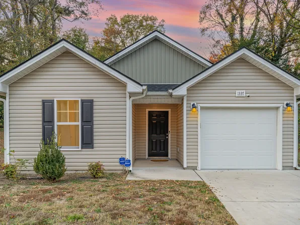 1337 Taylor Dr, Fayetteville, NC 28301