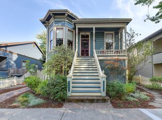 1237 33rd St, Sacramento, CA 95816