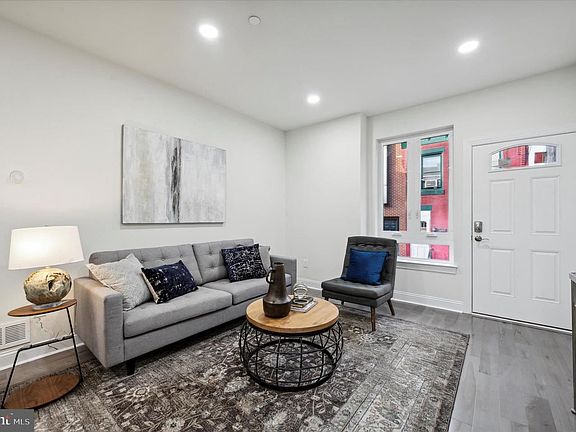 5th image of 3006 Baltz St