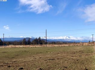 900 NW Pershall Way, Redmond, OR 97756