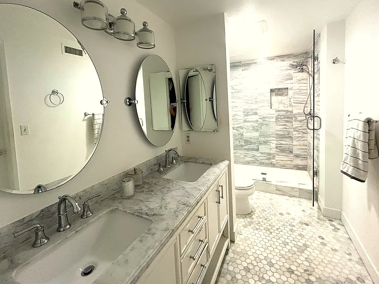 446 Vista Roma — Photo 7