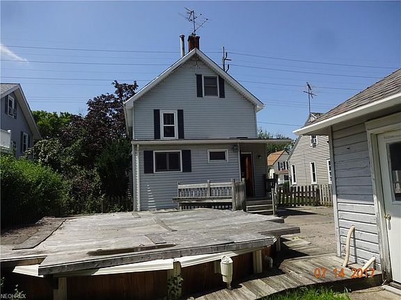 2nd image of 1025 Oberlin Ave