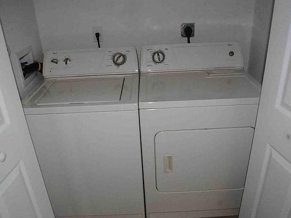 3rd image of 2784 SW 82nd Ave #102