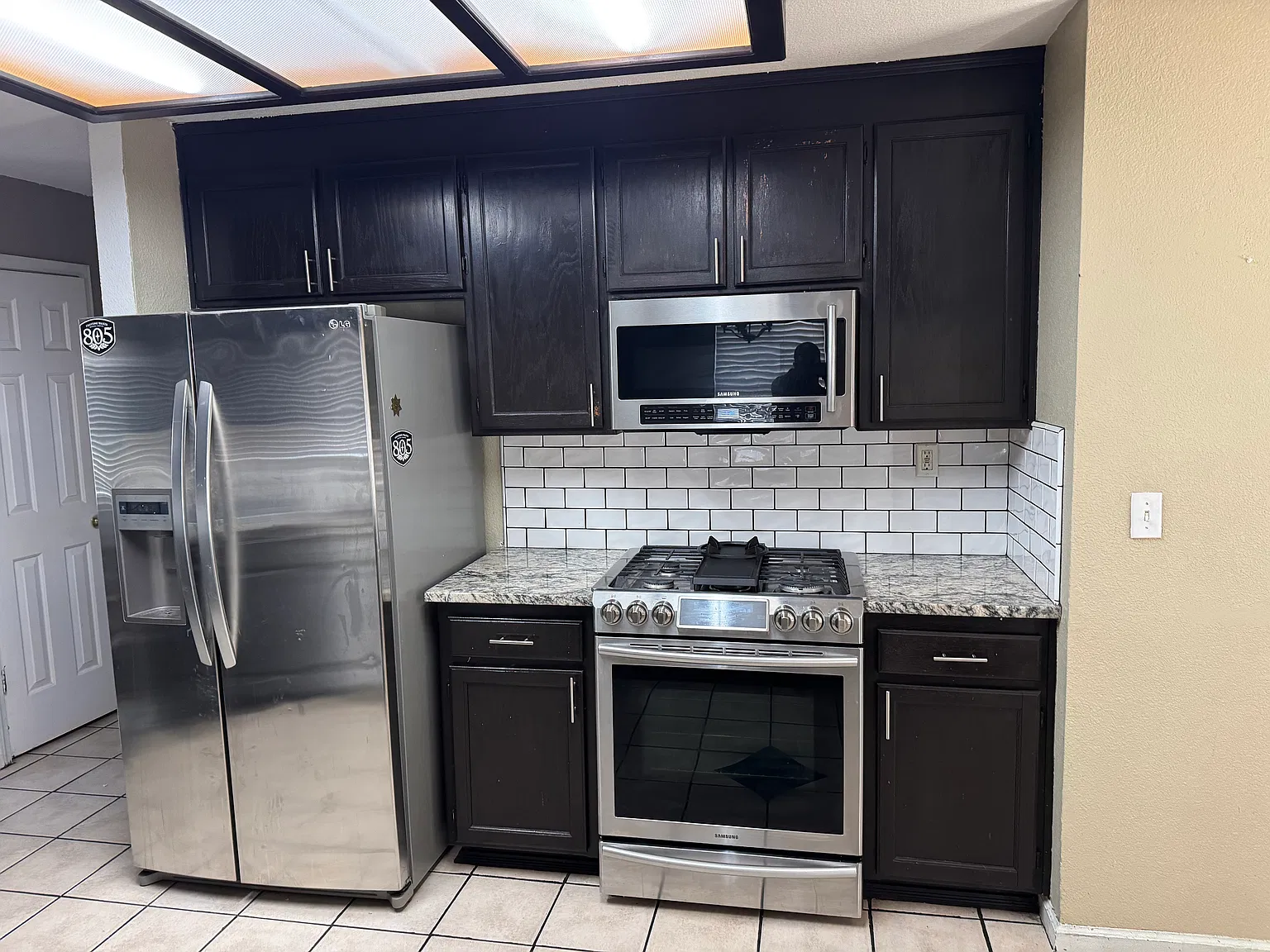 3 bed, 1565 sqft, $2,600 — Photo 3