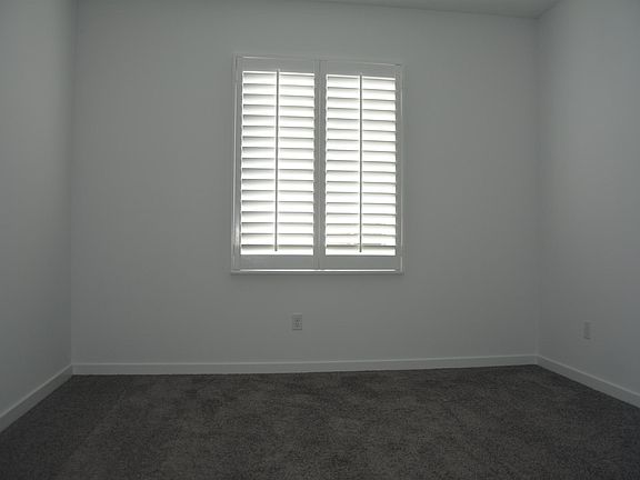 4th image of 2635 Luminous Ln