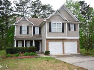 8247 Eastshore Dr, Union City, GA 30291