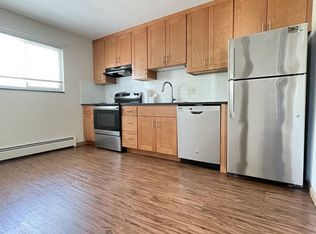 95 Grant St #10206435, Waltham, MA 02451