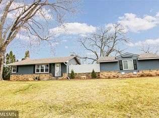 7190 Cahill Ave, Inver Grove Heights, MN 55076