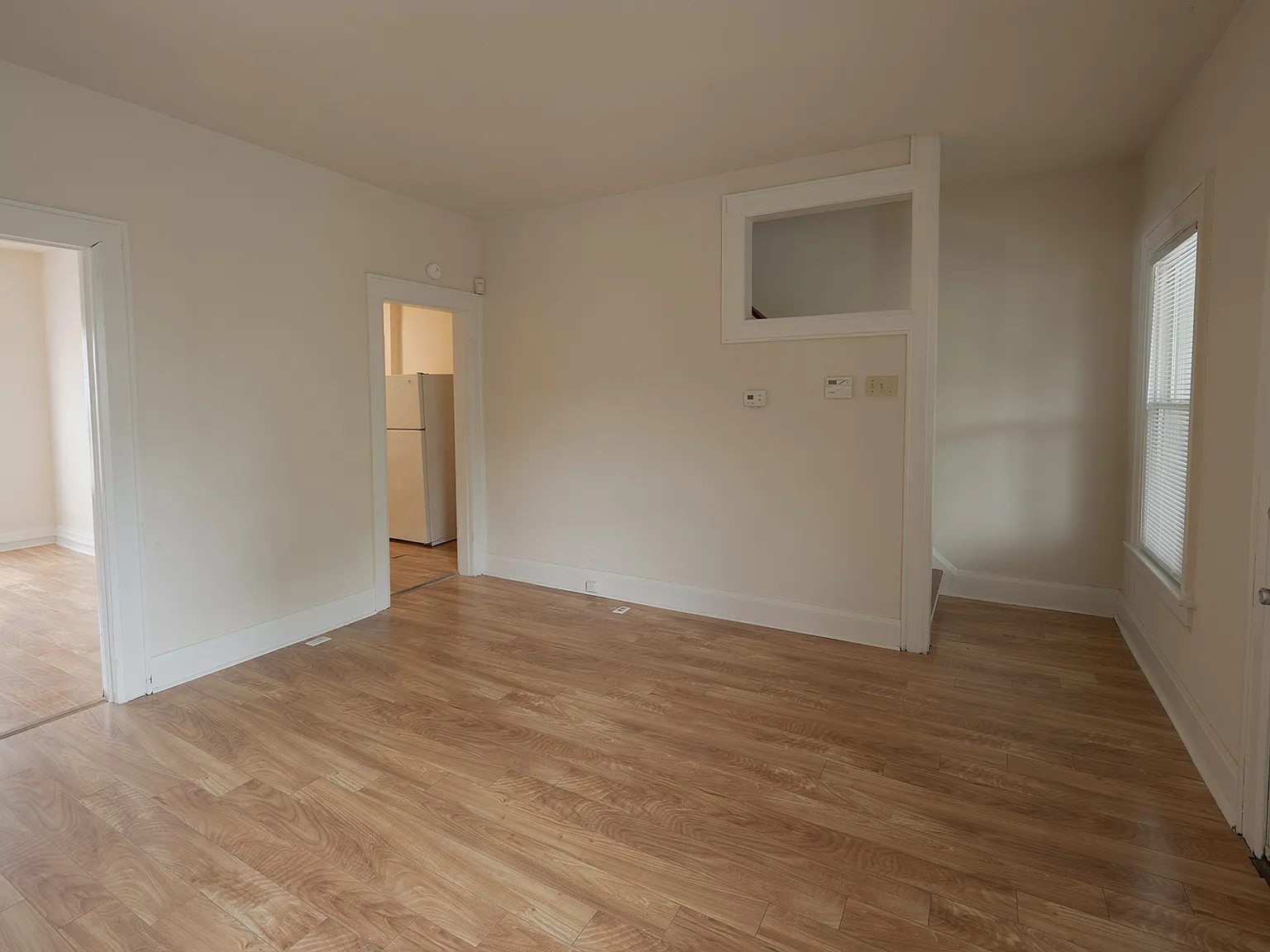 3 bed, 1073 sqft, $1,200 — Photo 3