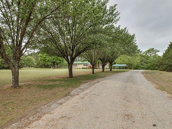 2nd image of 34706 Belcher Rd